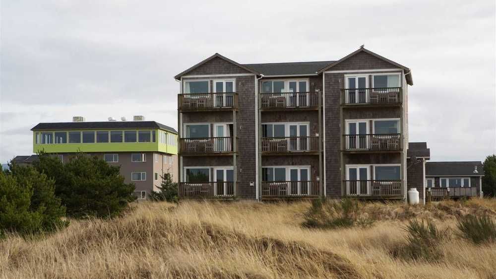 Inn At Discovery Coast Long Beach Exterior photo